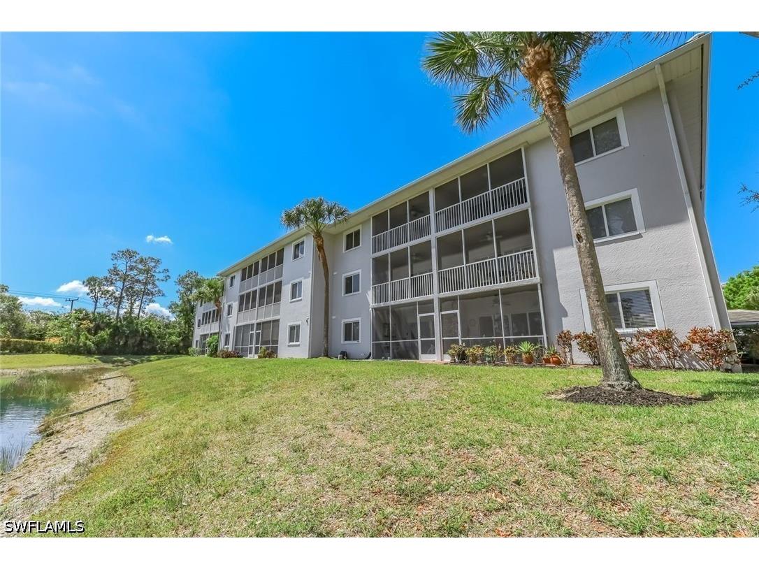 7827 Regal Heron Circle #302 Naples FL 34104 226017822 image28