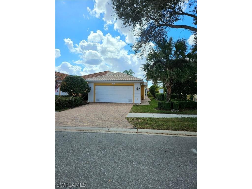 7828 Umberto Court Naples FL 34114 226007785 image1