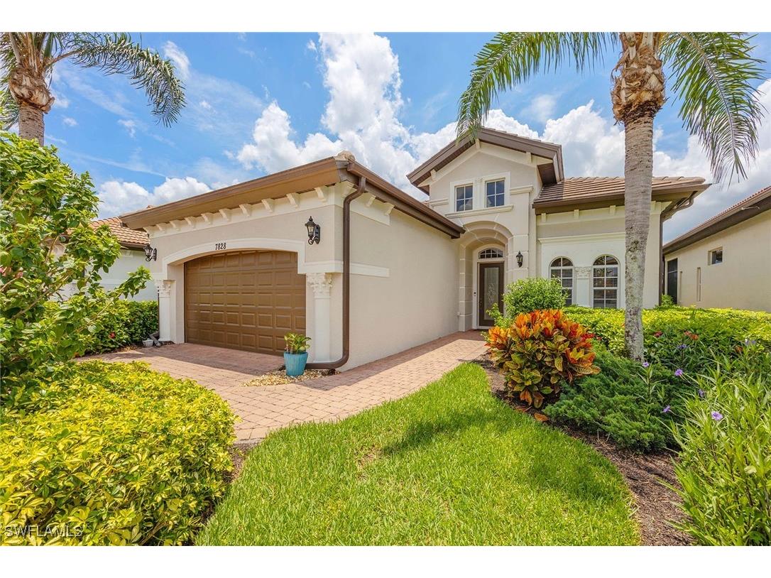 7828 Valencia Court Naples FL 34113 225054400 image1