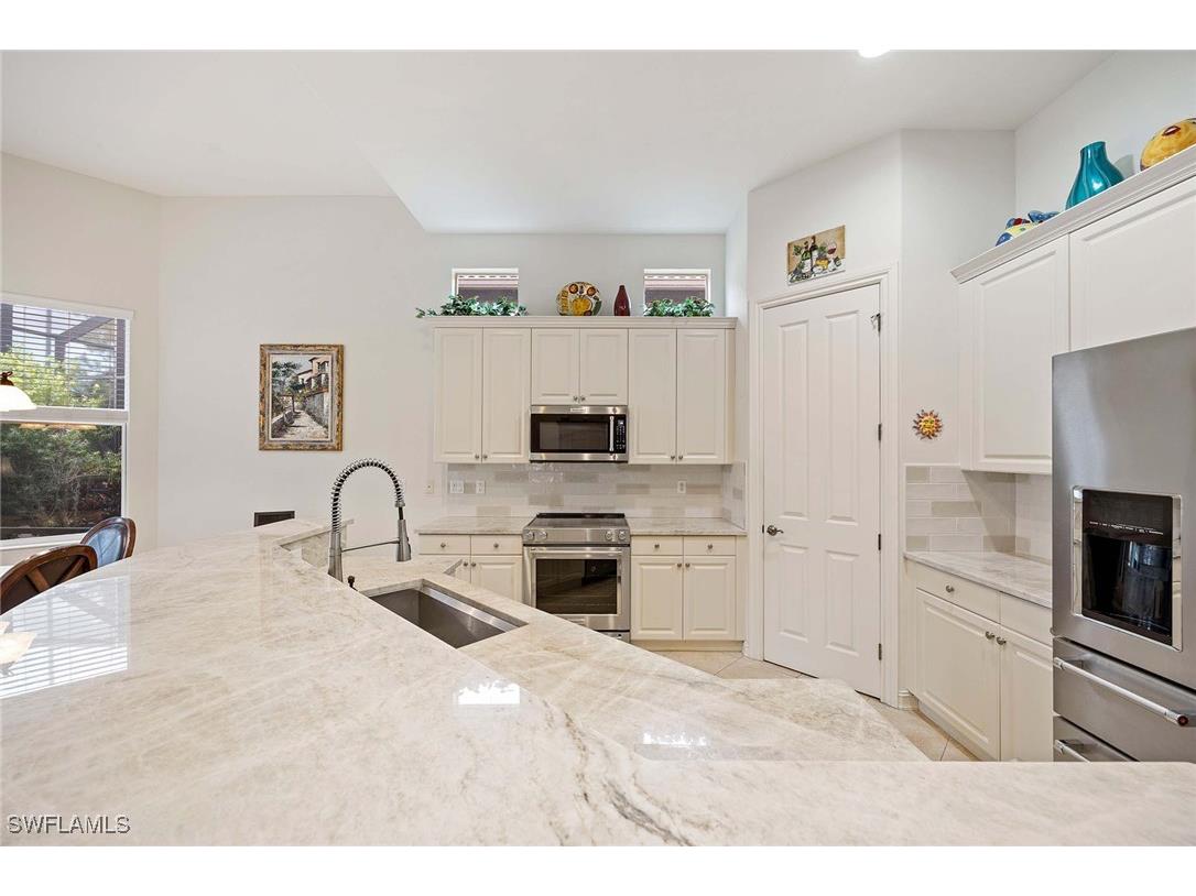 7828 Valencia Court Naples FL 34113 225054400 image10