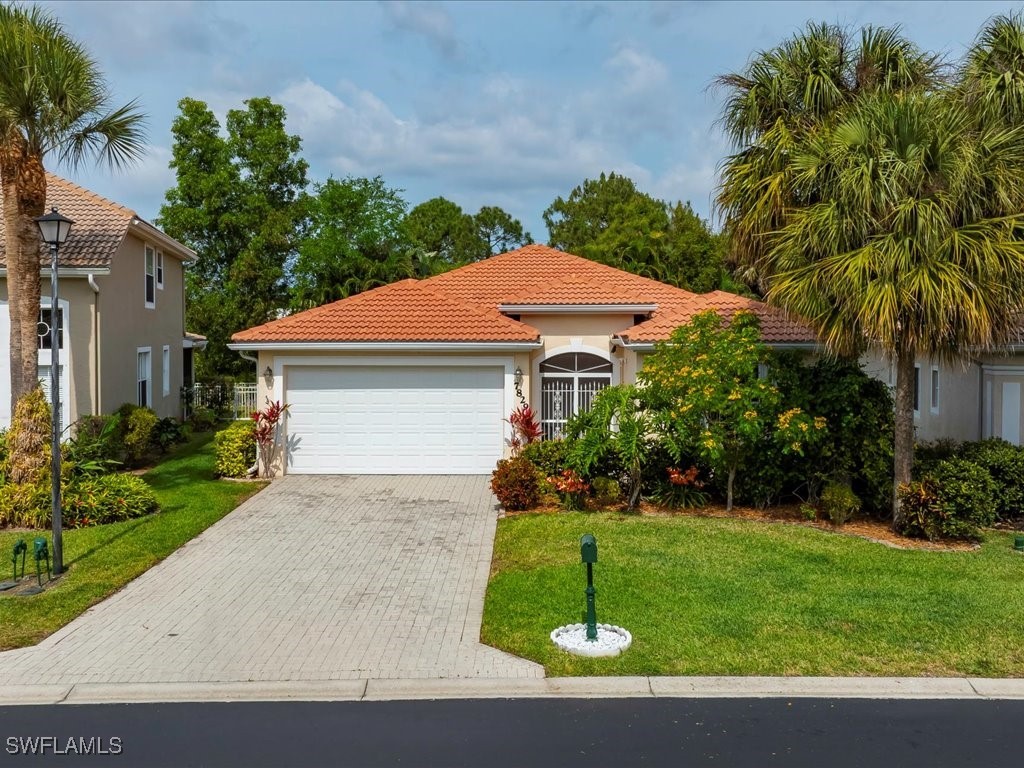 7829 Stratford Drive Naples FL 34104 225030661 image1