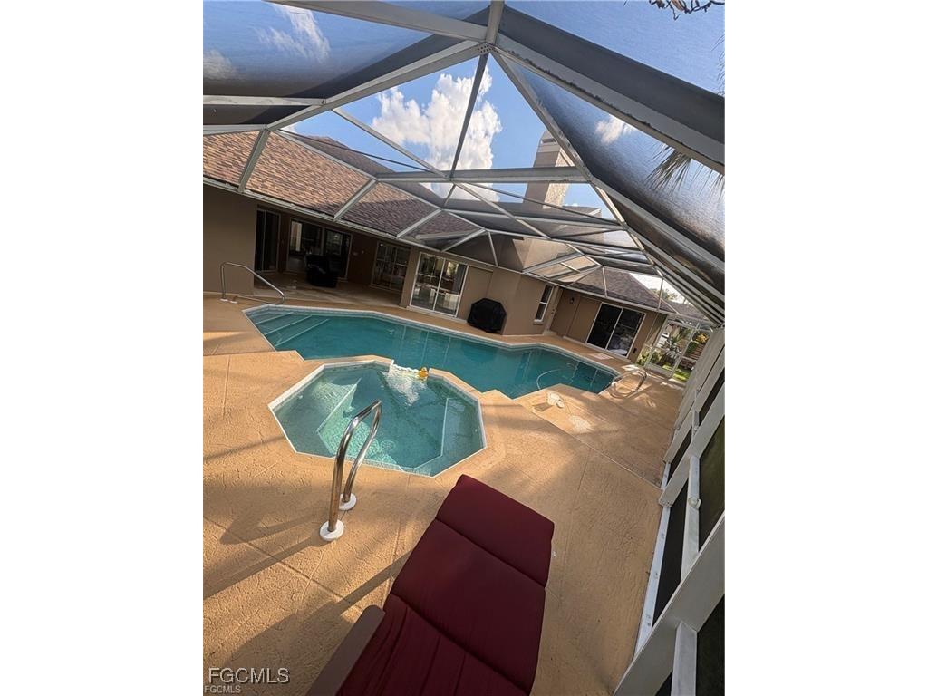 7831 Deni Drive North Fort Myers FL 33917 2025025493 image10