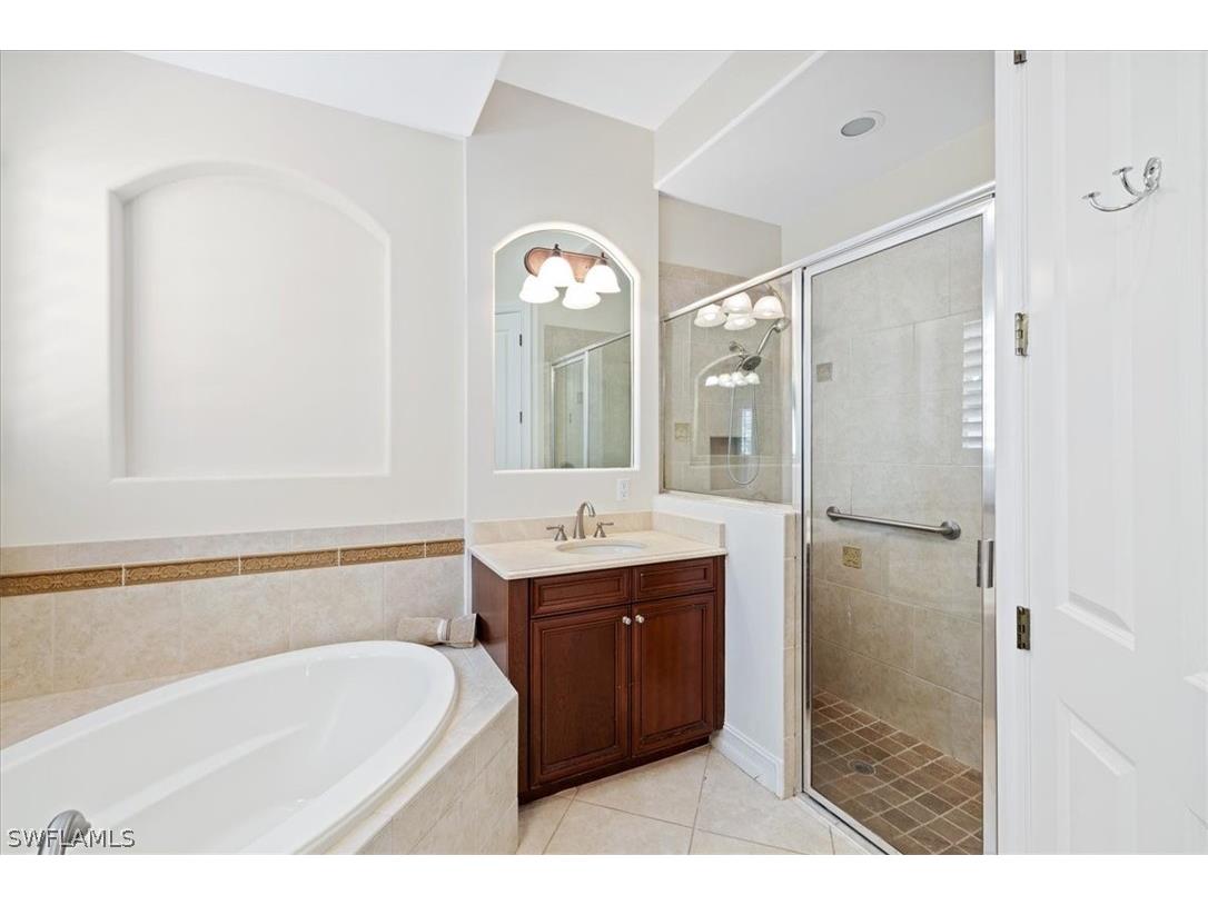 7831 Valencia Court Naples FL 34113 226007666 image33