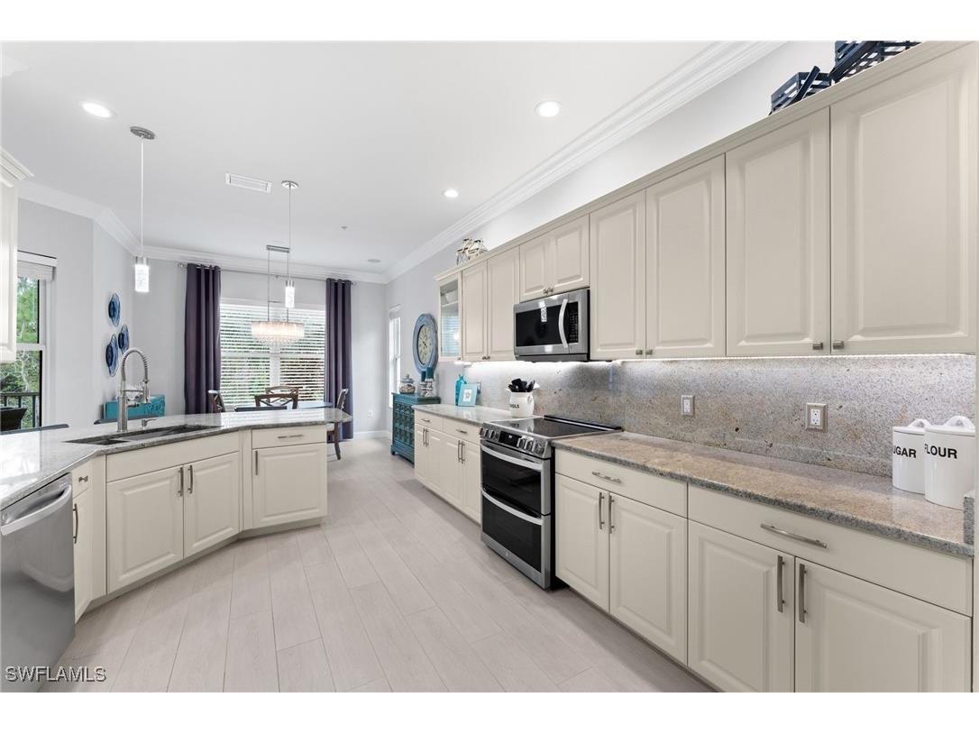 7832 Clemson Street #202 Naples FL 34104 225004663 image27
