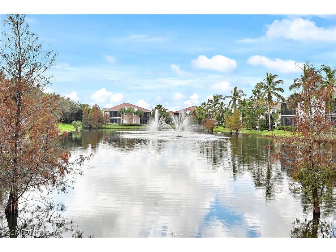 7832 Hawthorne Drive #1901 Naples FL 34113 2026006754 image1