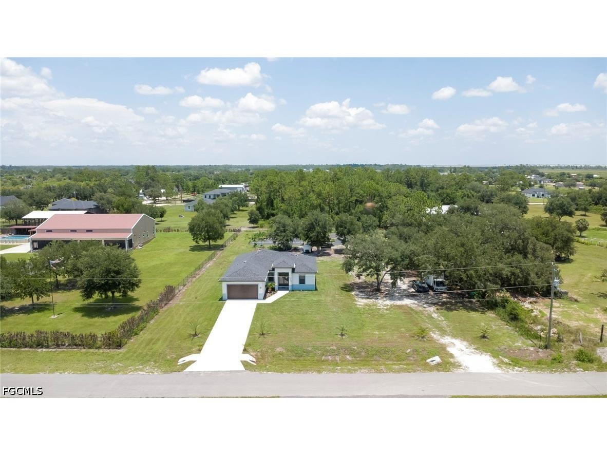 7834 14th Place Labelle FL 33935 2026027983 image2