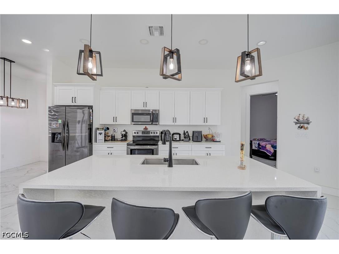 7834 14th Place Labelle FL 33935 2026027983 image6