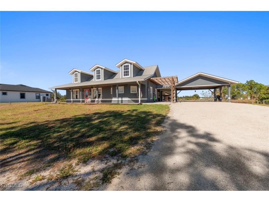 7834 15th Place Labelle FL 33935 2026006006 image3