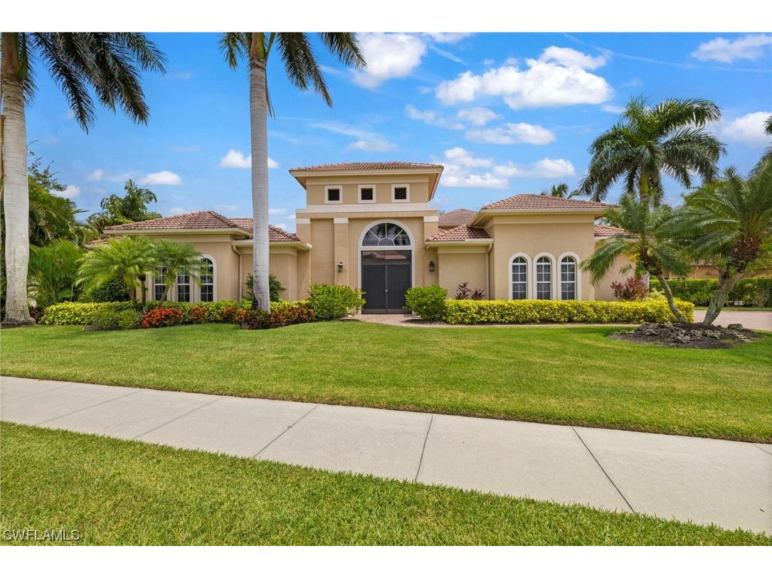 7834 Classics Drive Naples FL 34113 223045227 image1
