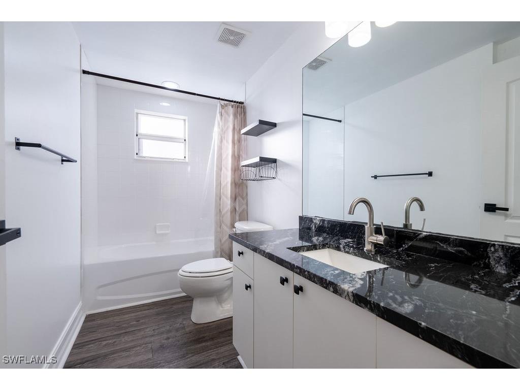 7835 Regal Heron Circle #101 Naples FL 34104 225080586 image21