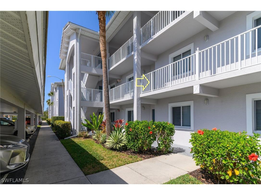 7835 Regal Heron Circle #202 Naples FL 34104 226007822 image1