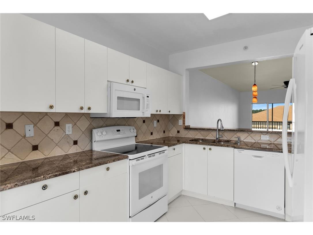 7835 Regal Heron Circle #202 Naples FL 34104 226007822 image10