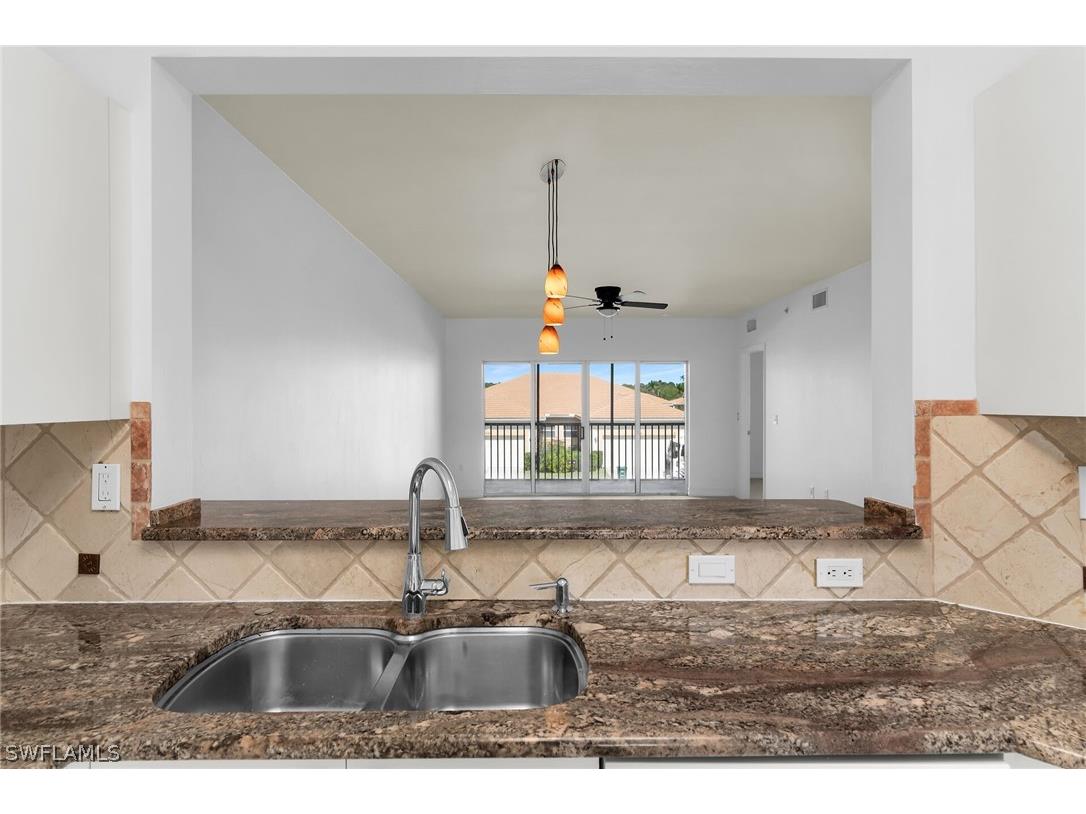 7835 Regal Heron Circle #202 Naples FL 34104 226007822 image12