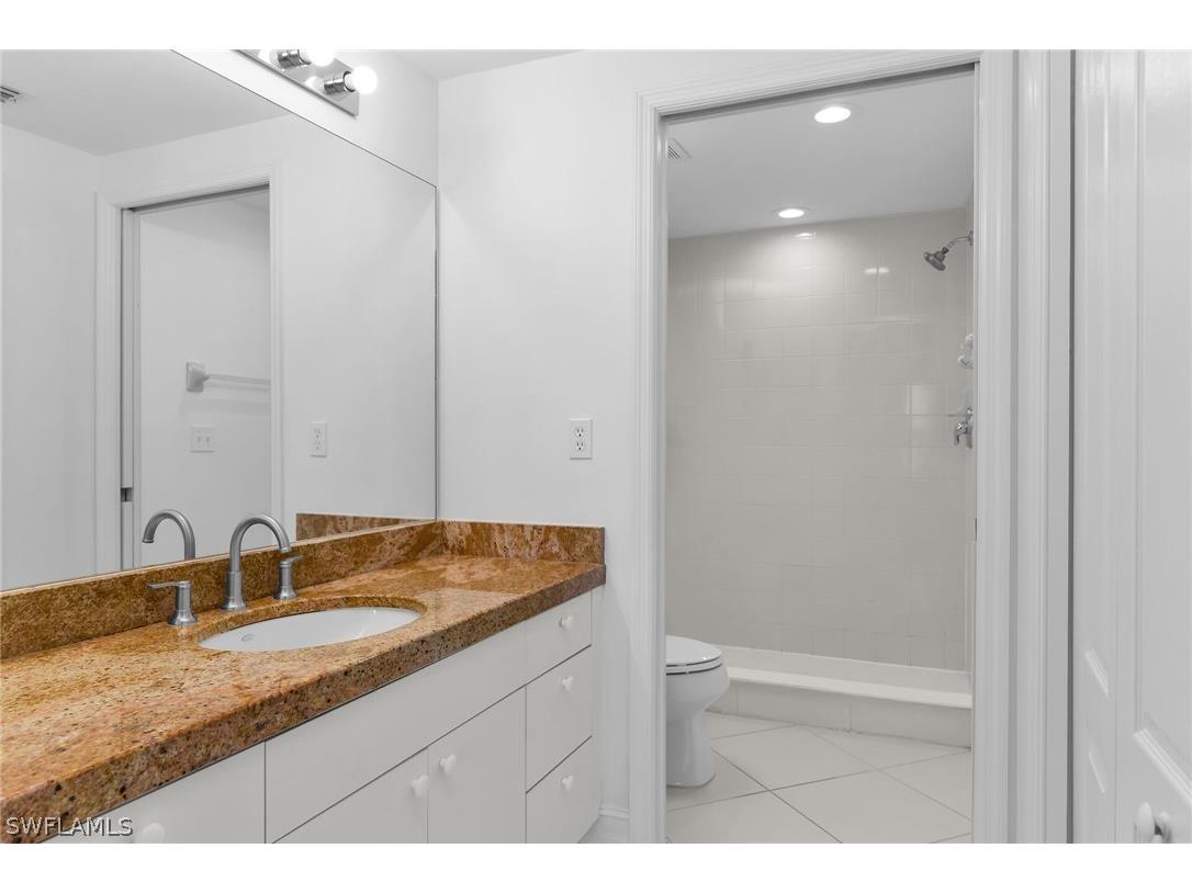 7835 Regal Heron Circle #202 Naples FL 34104 226007822 image19