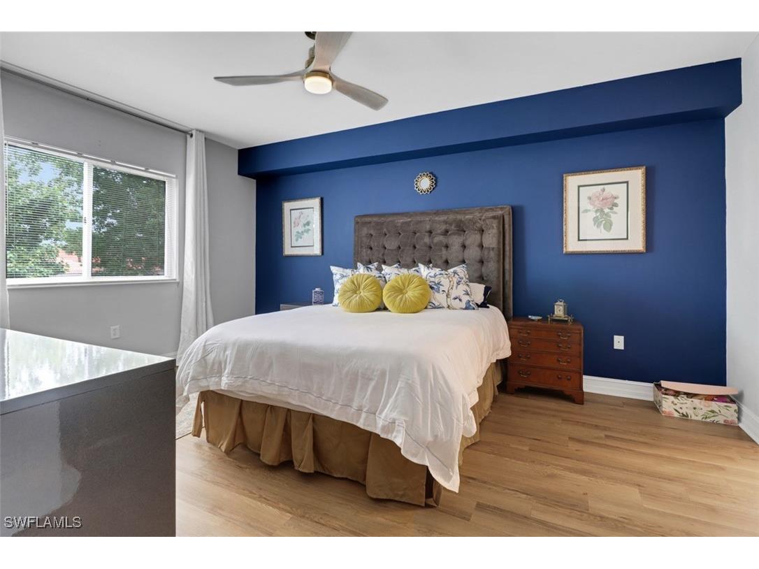 7835 Regal Heron Circle #204 Naples FL 34104 225068589 image1