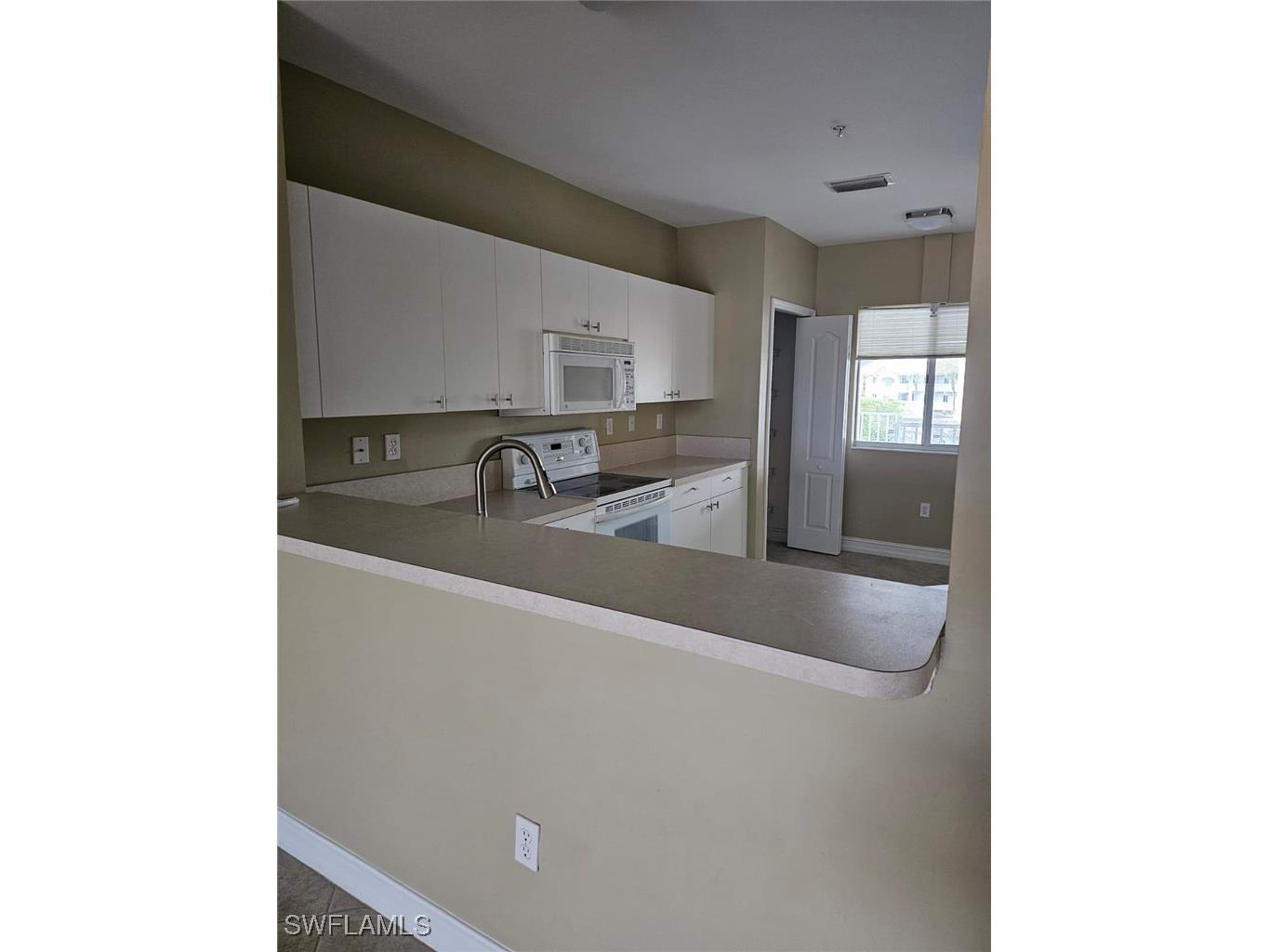 7835 Regal Heron Circle #301 Naples FL 34104 226002444 image3