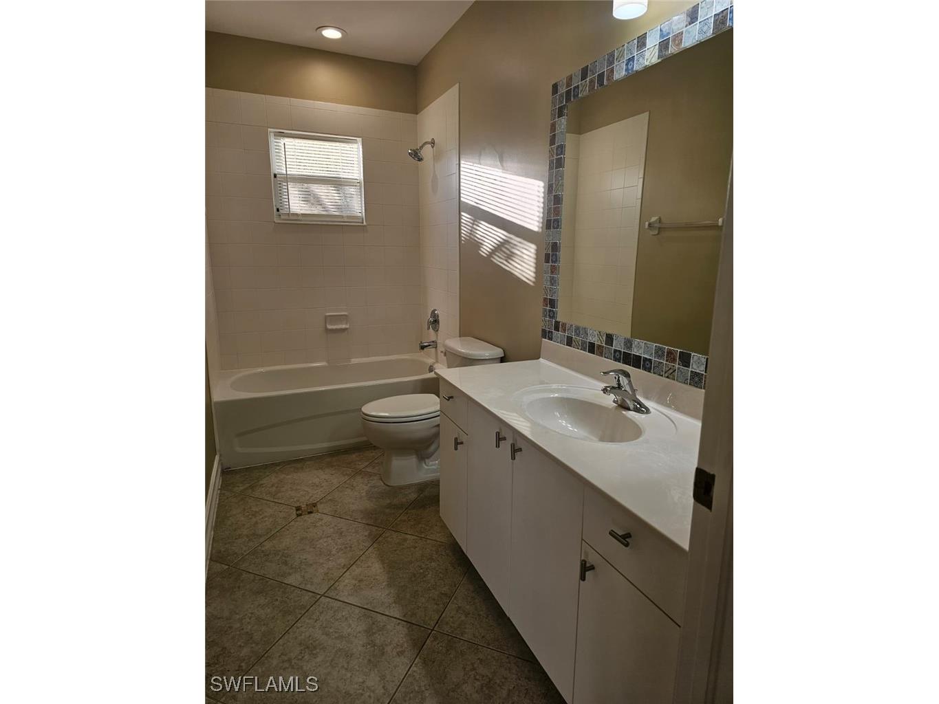 7835 Regal Heron Circle #301 Naples FL 34104 226002444 image4