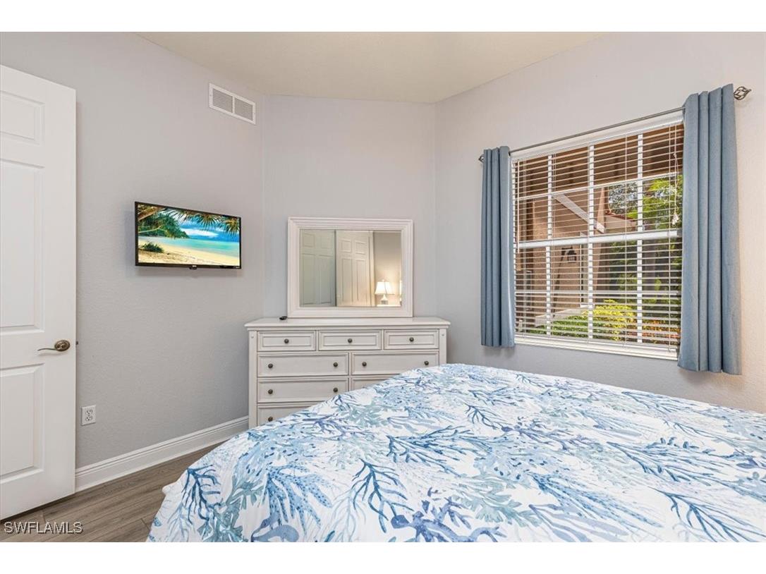 7837 Hawthorne Drive #1102 Naples FL 34113 225068103 image20