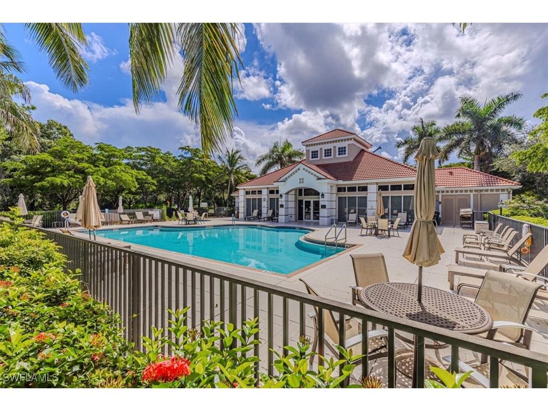 7837 Hawthorne Drive #1102 Naples FL 34113 225068103 image29