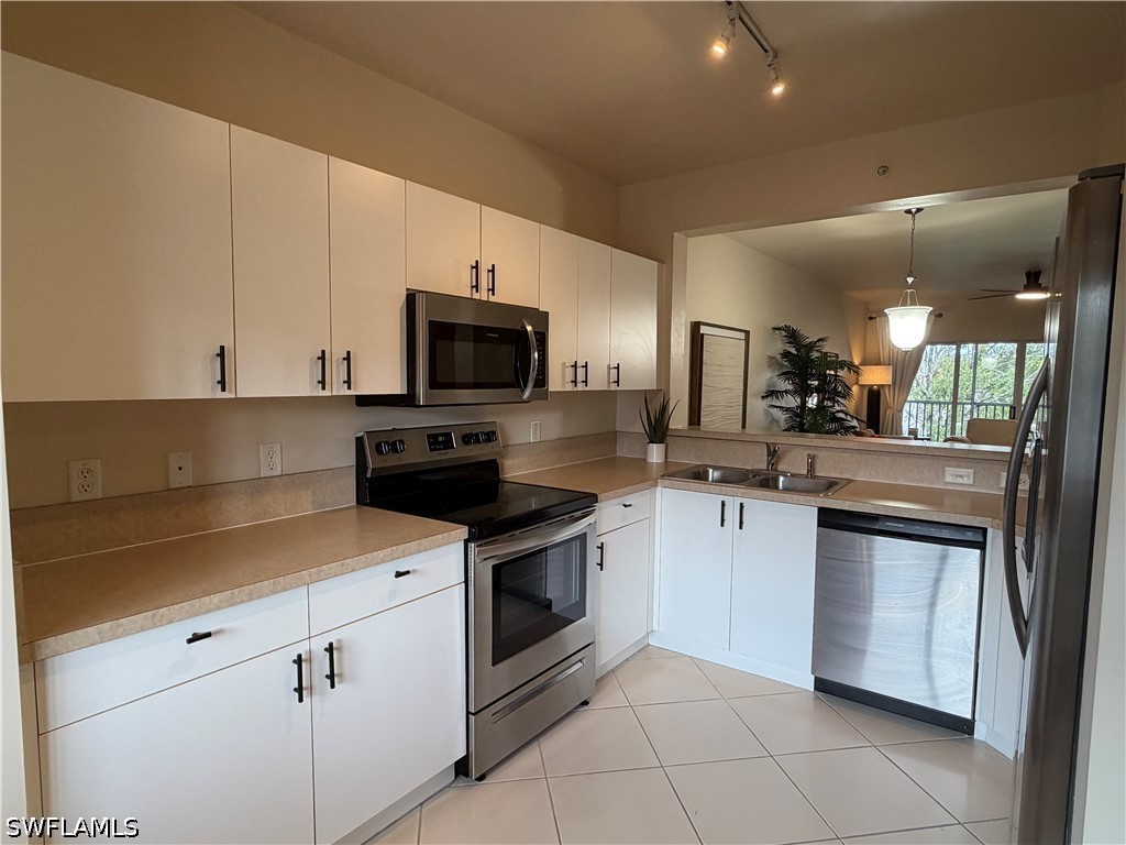 7839 Regal Heron Circle #202 Naples FL 34104 226016382 image2