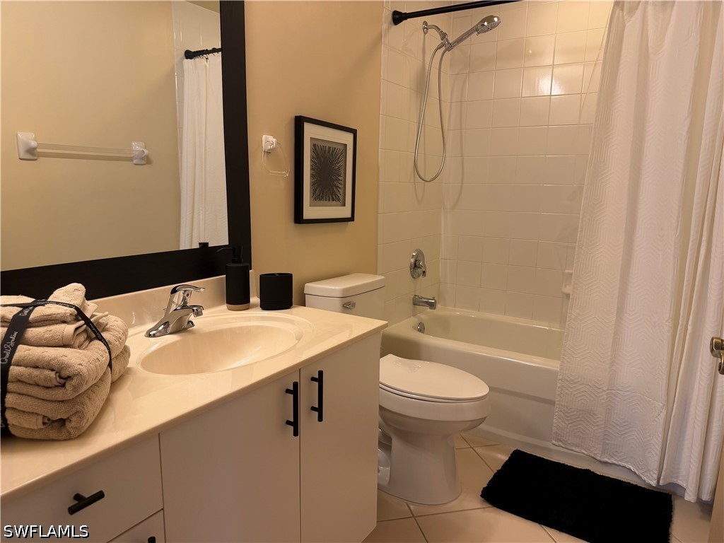 7839 Regal Heron Circle #202 Naples FL 34104 226016382 image5