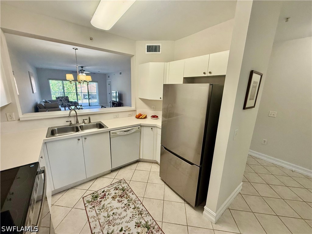 7839 Regal Heron Circle #204 Naples FL 34104 226016058 image3