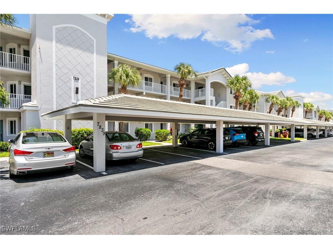 7839 Regal Heron Circle #205 Naples FL 34104 225046786 image3