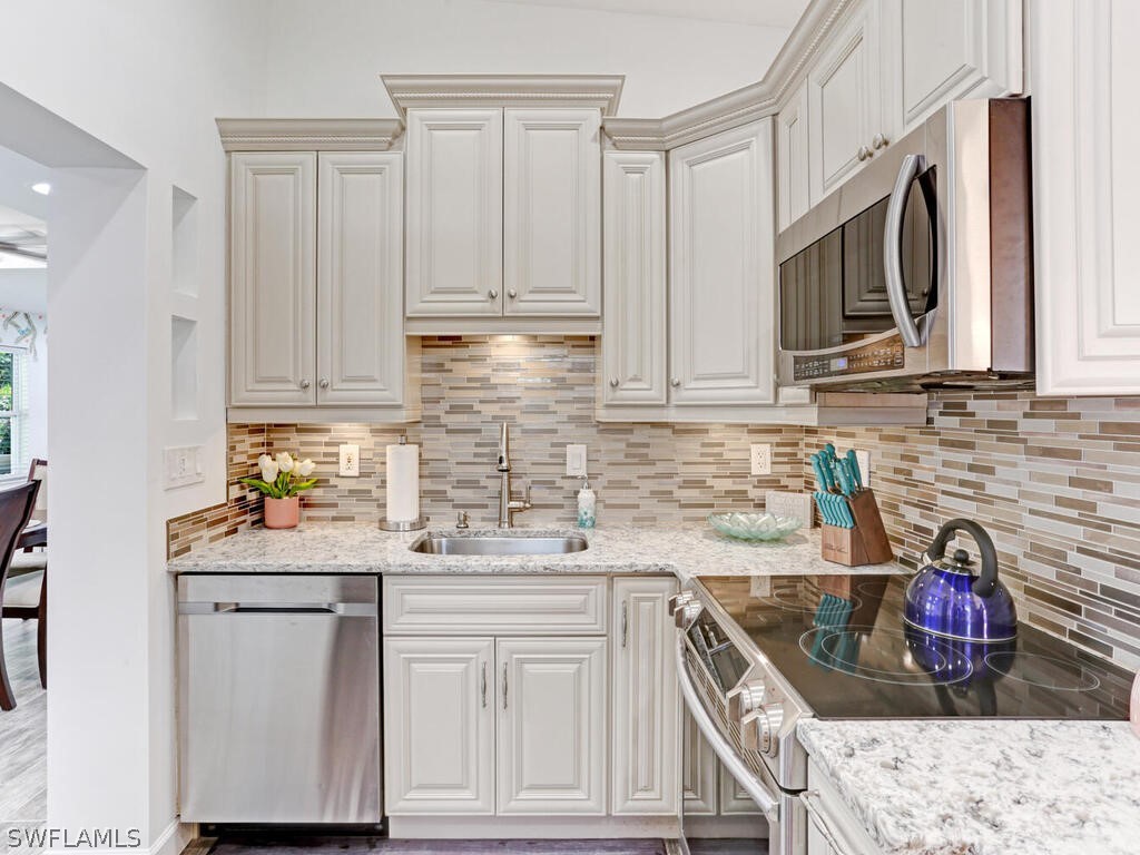 784 11th Street N Naples FL 34102 226006299 image12