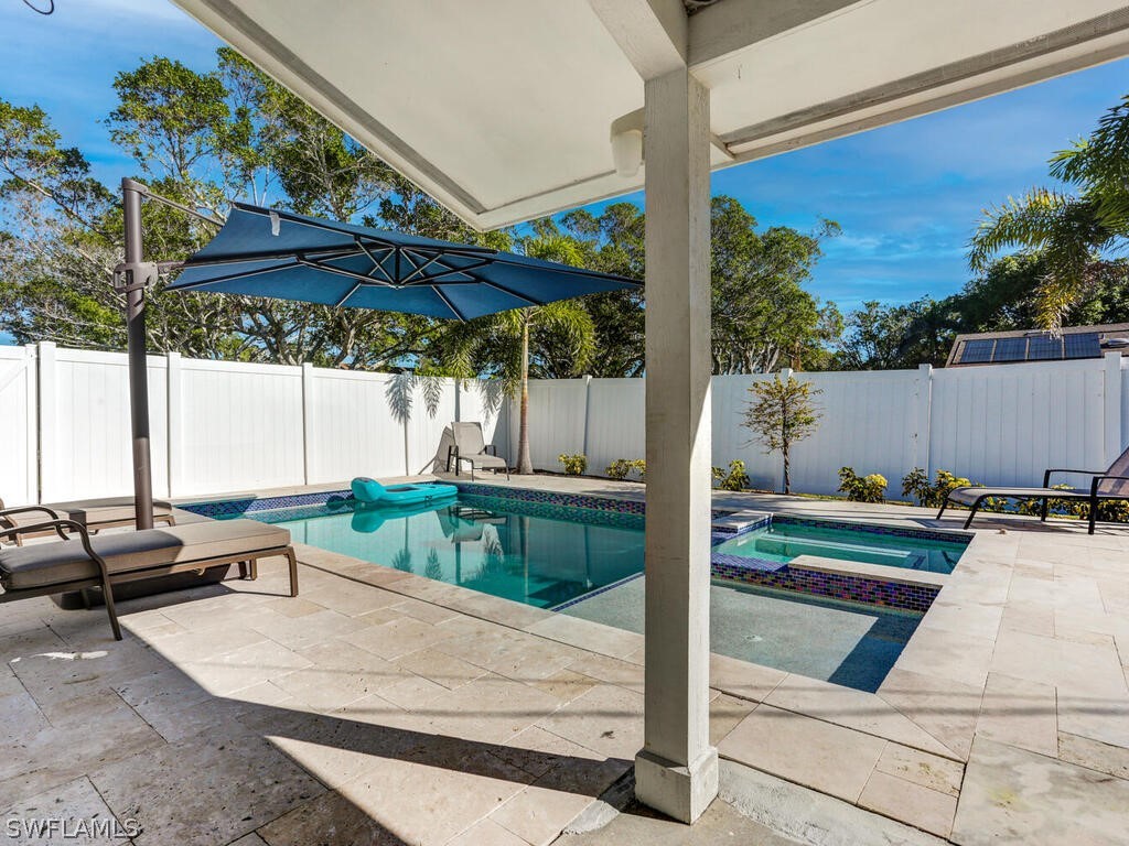 784 11th Street N Naples FL 34102 226006299 image3