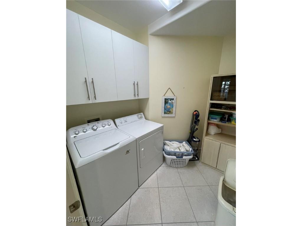 784 Carrick Bend Circle #101 Naples FL 34110 225073893 image34