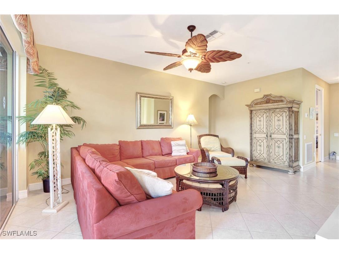 784 Carrick Bend Circle #101 Naples FL 34110 225073893 image6