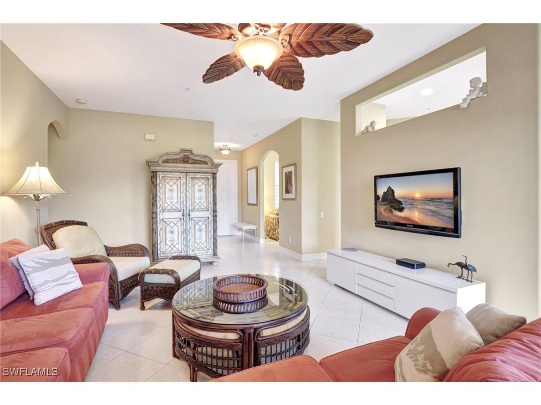 784 Carrick Bend Circle #101 Naples FL 34110 225073893 image8