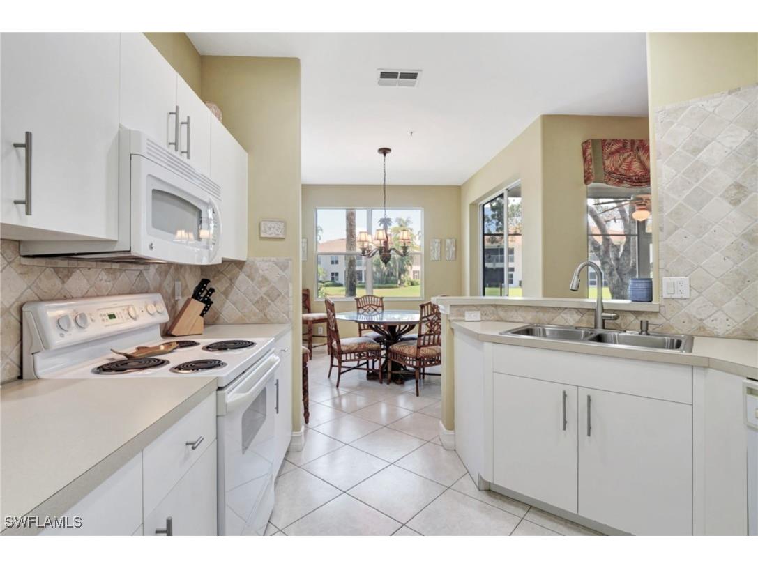 784 Carrick Bend Circle #101 Naples FL 34110 225073893 image9