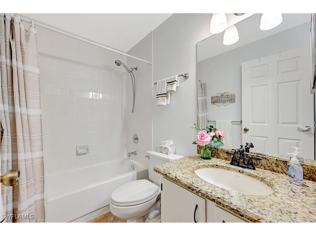 784 Landover Circle #203 Naples FL 34104 225082313 image10