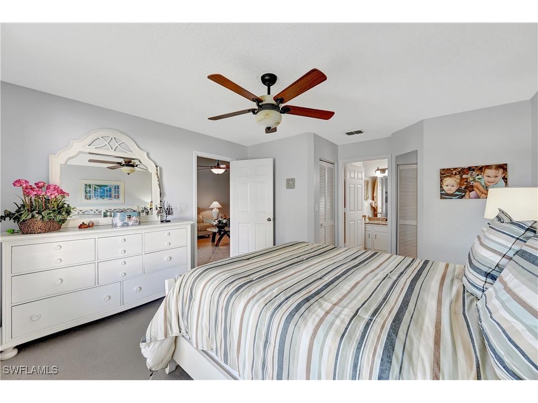 784 Landover Circle #203 Naples FL 34104 225082313 image7