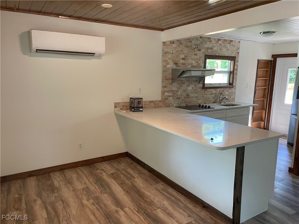 784 Oak Street Fort Myers Beach FL 33931 2026000835 image11