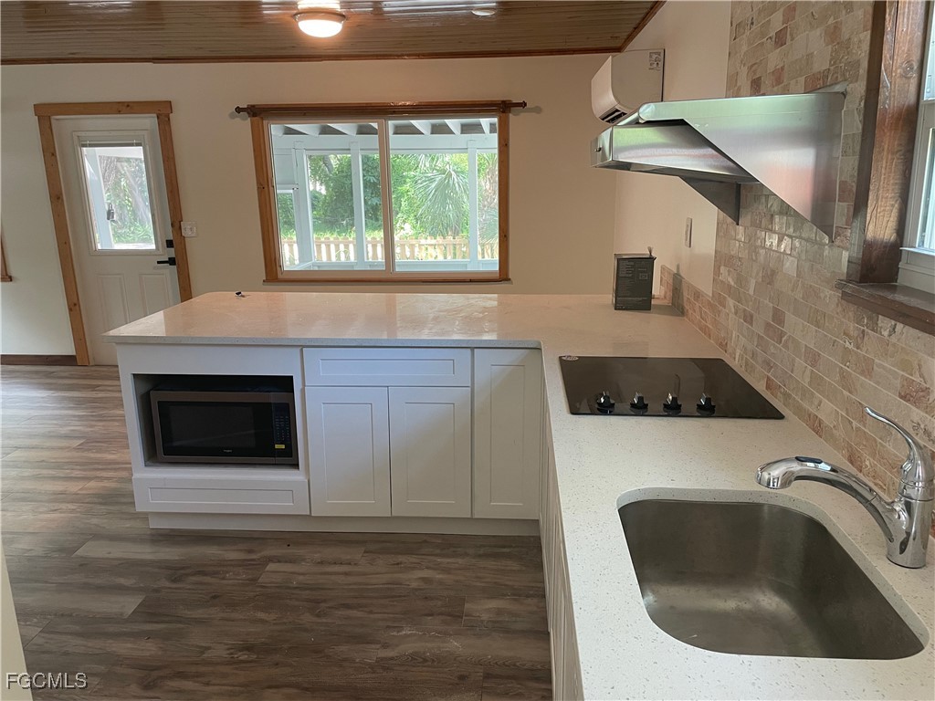 784 Oak Street Fort Myers Beach FL 33931 2026000835 image13