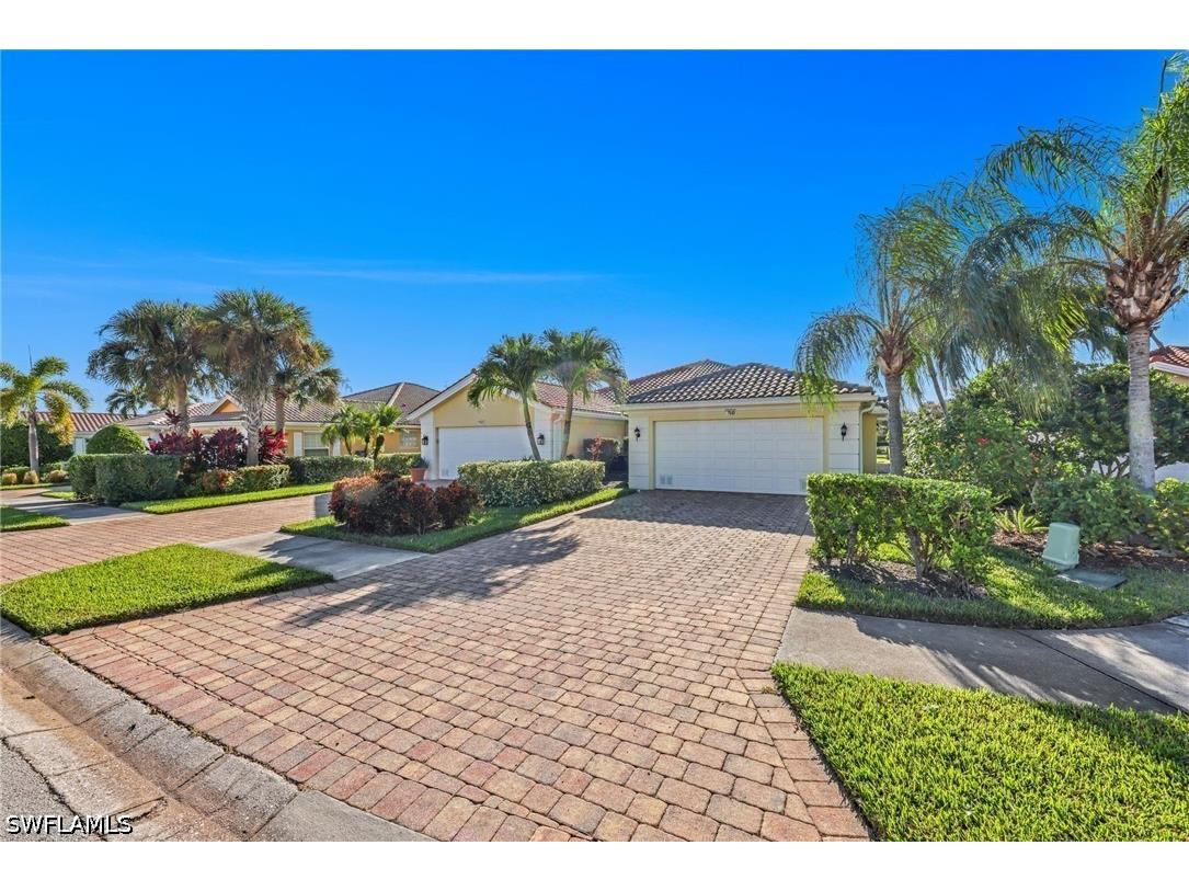 7840 Ionio Court Naples FL 34114 226018002 image1