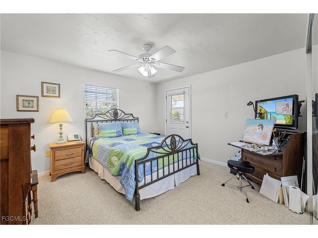 7841 Breakwater Court Bokeelia FL 33922 2025008606 image13