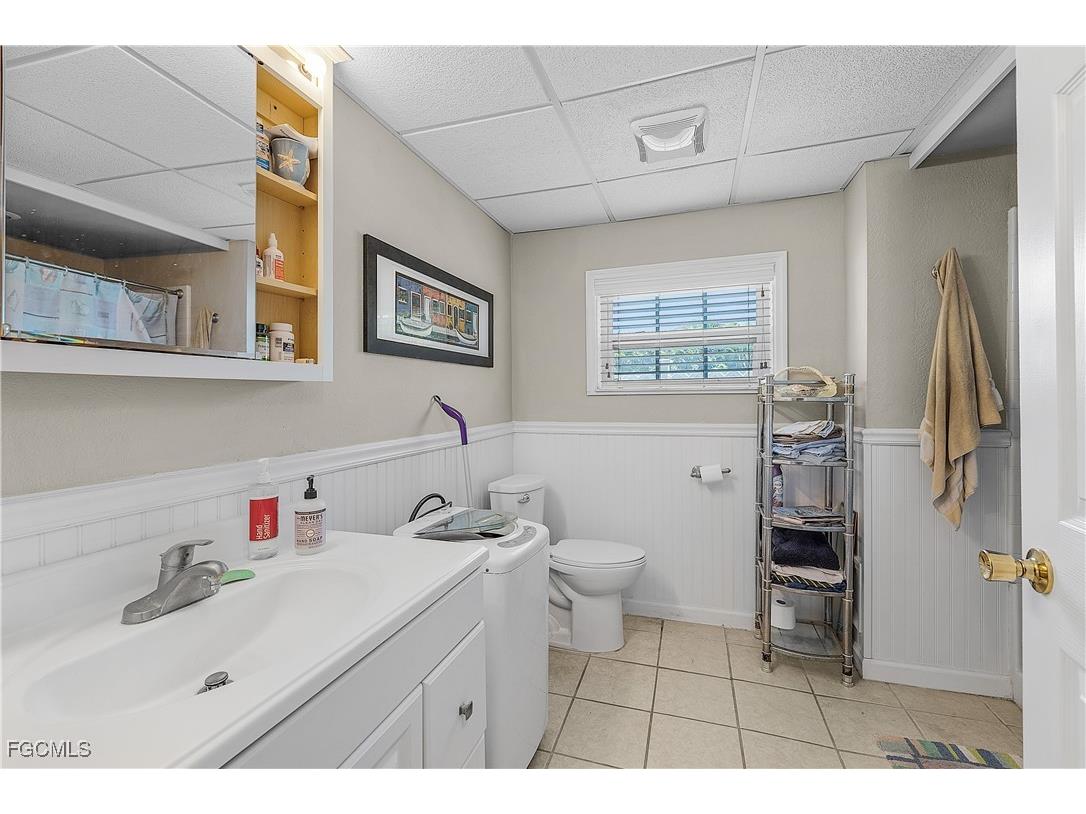 7841 Breakwater Court Bokeelia FL 33922 2025008606 image23