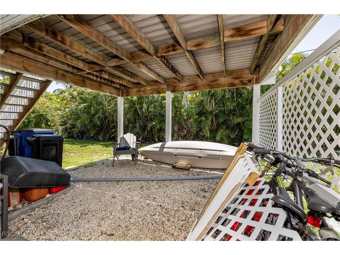 7841 Breakwater Court Bokeelia FL 33922 2025008606 image30