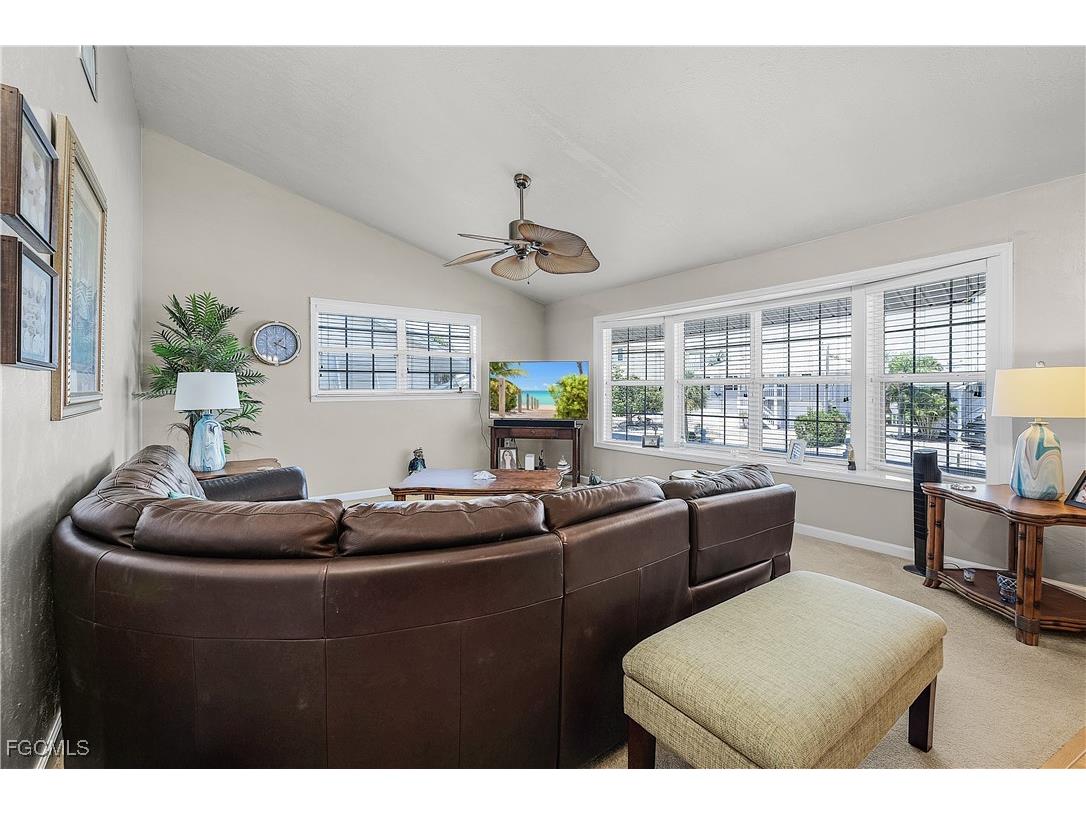 7841 Breakwater Court Bokeelia FL 33922 2025008606 image7