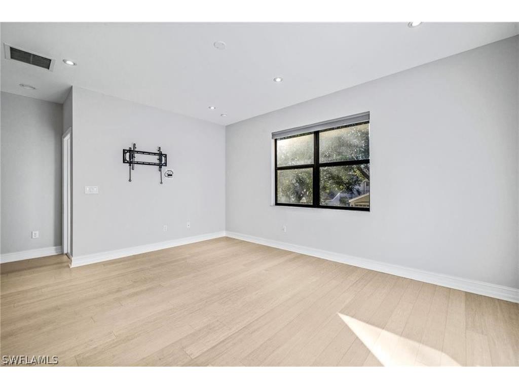 7841 Bristol Circle Naples FL 34120 226006798 image25