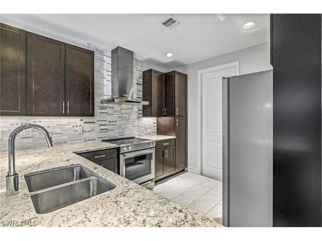 7841 Bristol Circle Naples FL 34120 226006798 image8