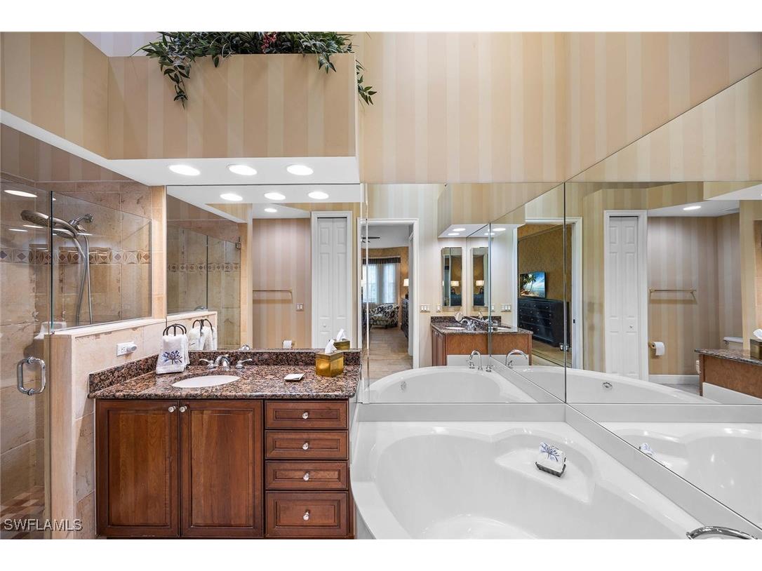 7841 Hawthorne Drive #1003 Naples FL 34113 226000713 image24