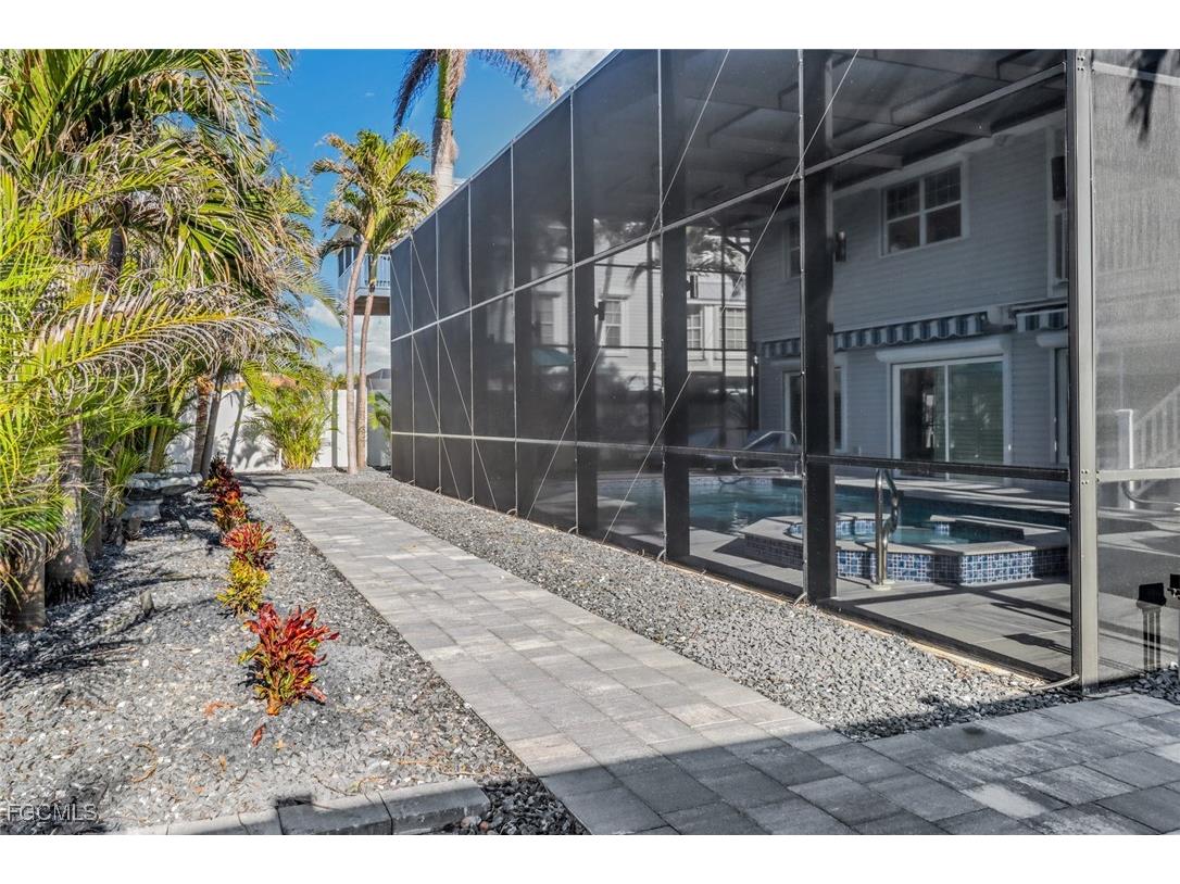 7842 Buccaneer Drive Fort Myers Beach FL 33931 2025019562 image40