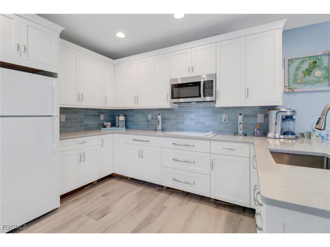 7842 Buccaneer Drive Fort Myers Beach FL 33931 2025019562 image44