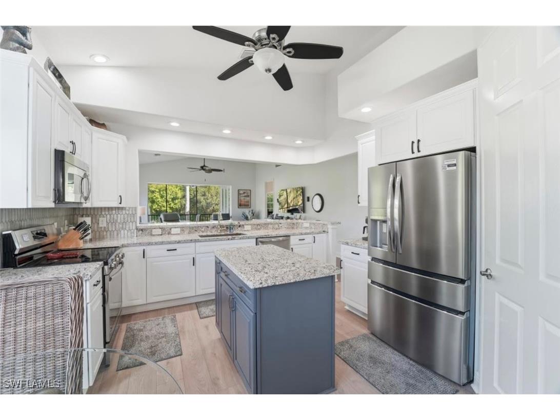 7842 Hawthorne Drive #1703 Naples FL 34113 225081317 image10