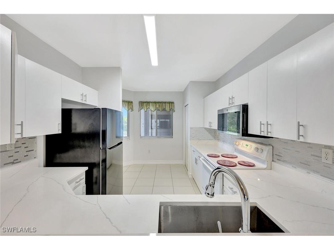 7842 Regal Heron Circle #204 Naples FL 34104 225080663 image10