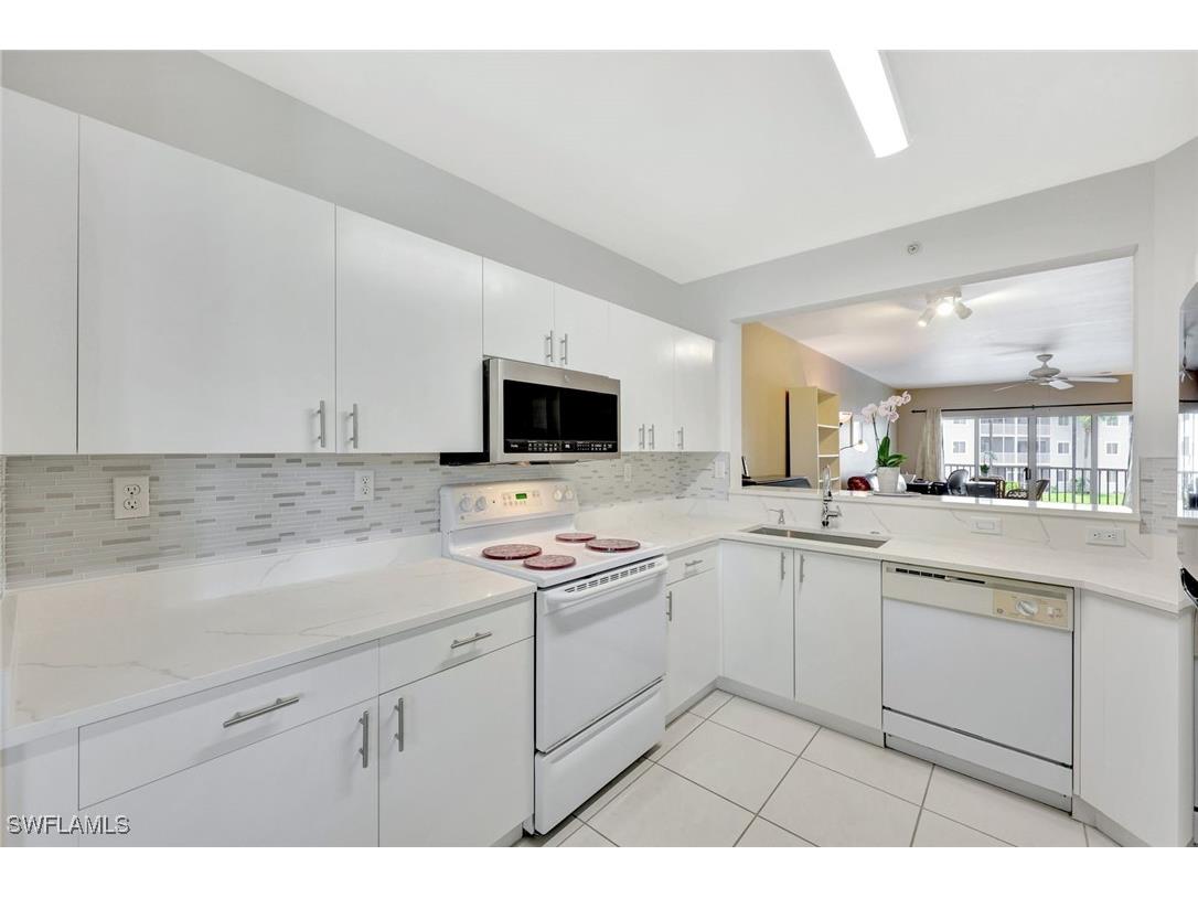 7842 Regal Heron Circle #204 Naples FL 34104 225080663 image9